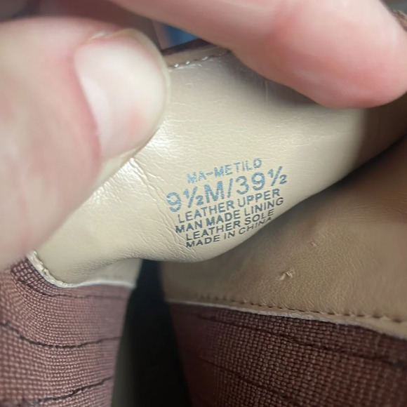 Brown BCBGMaxazria MA-Metild Snakeskin Bootie 9.5 - Picture 8 of 9